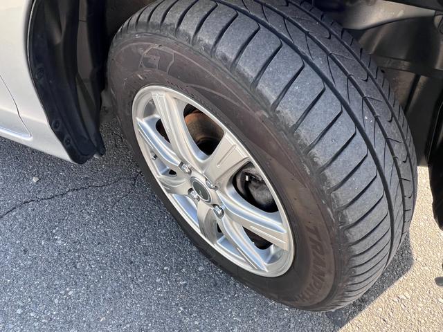 フリード Ｇ　ジャストセレクション　両側パワスラ　６人乗り　ナビ　ワンセグ　フリップダウンモニター　バックカメラ　クルコン　ＨＩＤヘッドライト　オートライト　ＥＴＣ　横滑り防止　エアコン　パワステ　ＡＢＳ　スマートキー（47枚目）