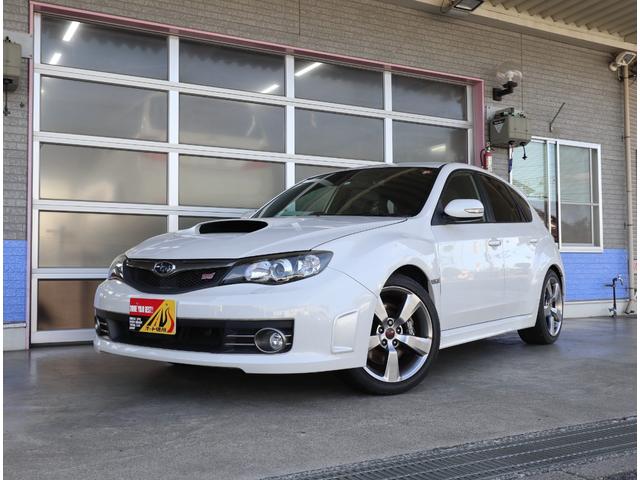 ＷＲＸ　ＳＴｉ　６速マニュアル　ターボ　禁煙車　ナビ　ＣＤ・ＤＶＤ再生　Ｂｌｕｅｔｏｏｔｈ接続可　ＥＴＣ　純正１８インチアルミ　ＨＩＤライト　パワーシート　ドライブレコーダー　記録簿付き　走行距離５８３７９キロ(3枚目)