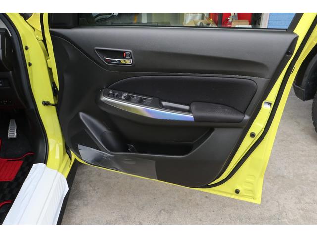 スイフトスポーツ ZC33S ファイナルエディション ZC33Sファイナルエディション フロアマット(チェッカー) バイザー ETC オーディオレス 6MT ワンオーナー(33枚目)