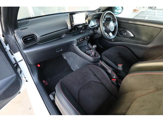 ＧＲヤリス ＲＺ　ハイパフォーマンス　ファースト　エディション　走行距離７４００ｋｍ台！　モリゾウサイン（Ｆガラス）　ＪＢＬサウンドシステム　ドライブレコーダー　純正１８インチＡＷ　純正ナビ　ＥＴＣ（18枚目）