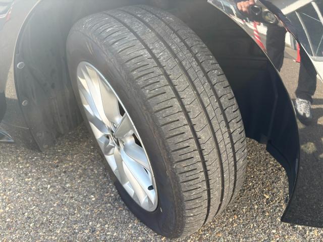 カローラツーリング ハイブリッド S 4WD ワンオーナー 純正ナビ バックカメラ フルセグTV 衝突被害軽減ブレーキ 前後ドラレコ ETC 純正16インチアルミ LEDヘッドライト スマートキー(42枚目)