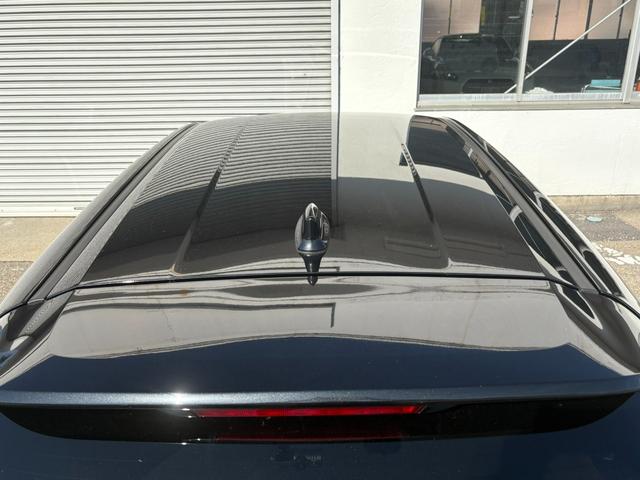 カローラツーリング ハイブリッド S 4WD ワンオーナー 純正ナビ バックカメラ フルセグTV 衝突被害軽減ブレーキ 前後ドラレコ ETC 純正16インチアルミ LEDヘッドライト スマートキー(45枚目)