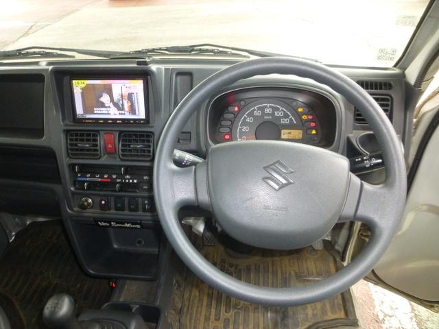 キャリイトラック ＫＸ　パートタイム４ＷＤ　パワステ　パワーウィンドウ　運転席エアバック　純正ナビ　ワンセグテレビ　バックカメラ　ＥＴＣ　社外アルムホイール（13枚目）