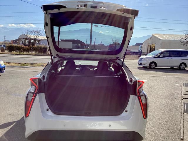 �׎��J�������L���݌v����Ă���A�ו��̐ς݉��낵����r�I�e�Ղł��I