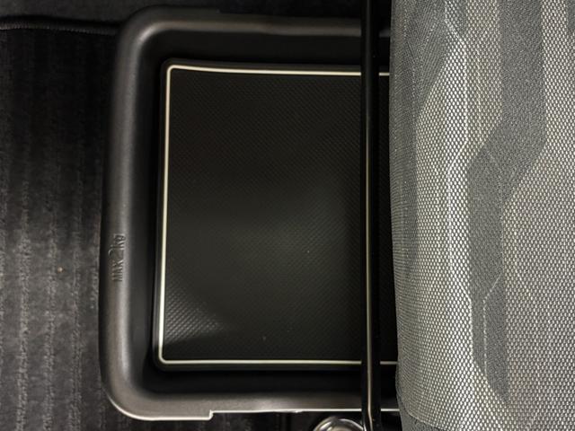 �V�[�g�A���_�[�g���C�t��