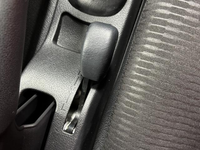 ハイゼットトラック ジャンボエクストラ　カーナビ　オートライト　荷台作業灯　ＭＴ　マニュアルエアコン　ＬＥＤヘッドランプ　ＬＥＤフォグランプ（67枚目）