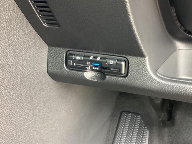 Ｎ－ＯＮＥ プレミアム　４ＷＤ　フルセグナビ／ブルートゥース　ドライブレコーダー（前）　シートヒーター　ホンダセンシング（11枚目）