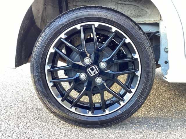 Ｎ－ＢＯＸカスタム ターボコーディネートスタイル　４ＷＤ　フルセグナビ／ブルートゥース／ホンダコネクト　シートヒーター（前席）パドルシフト　ホンダセンシング　ＬＥＤヘッドライト（34枚目）