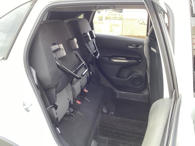 フィット e:HEVクロスター 4WD フルセグナビ/ブルートゥース ホンダセンシング LEDヘッドライト(13枚目)