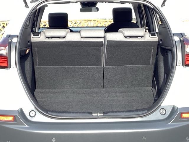 フィット e:HEVクロスター 4WD フルセグナビ/ブルートゥース ホンダセンシング LEDヘッドライト(17枚目)