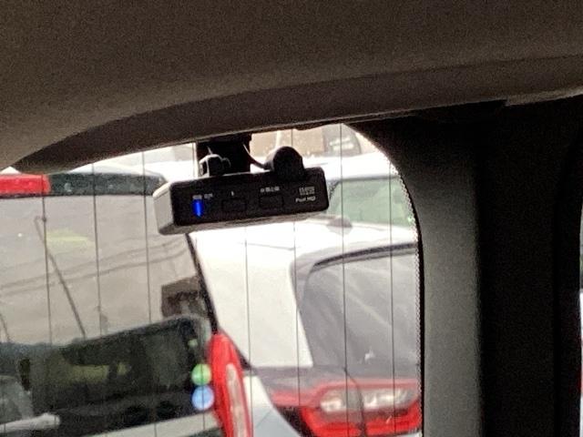 ステップワゴンスパーダ スパーダホンダセンシング フルセグナビ/ブルートゥース ドラレコ(前後) 全周囲カメラ(フロント/サイド/リア)パドルシフト ホンダセンシング LEDヘッド(30枚目)