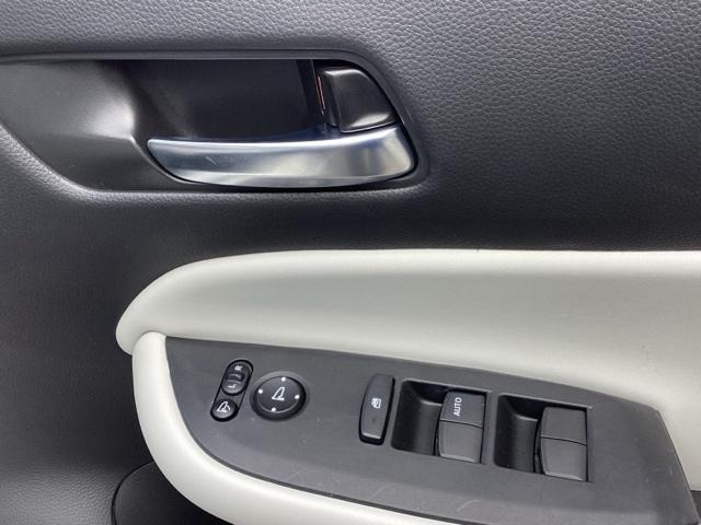 フィット ホーム 社外フルセグナビ/ブルートゥース                        ホンダセンシング LEDヘッド(27枚目)
