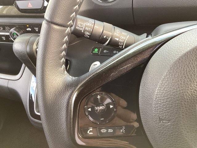 N-BOXカスタム G・Lターボホンダセンシング フルセグナビ/ブルートゥース                          シートヒーター(前席) パドルシフト ホンダセンシング LEDヘッド(27枚目)