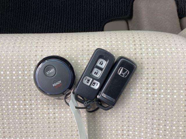 N-BOX GSSパッケージ ワンセグナビ/ブルートゥース シートヒーター(前席) 純正エンスタ 安心パッケージ HIDヘッド(21枚目)