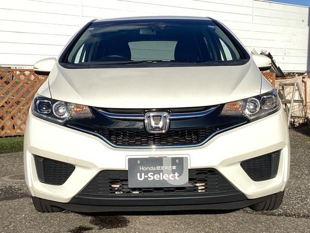 フィットハイブリッド Lパッケージ 4WD フルセグナビ/ブルートゥース 安心パッケージ LEDヘッドライト 社外エンジンスターター(3枚目)