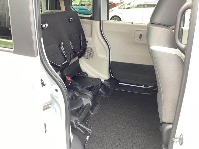 N-BOX ベースグレード フルセグナビ/ブルートゥース/ホンダコネクト                  ホンダセンシング LEDヘッド 片側パワースライド(13枚目)