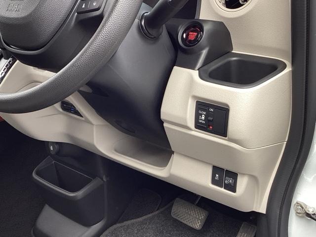 N-BOX ベースグレード フルセグナビ/ブルートゥース/ホンダコネクト                  ホンダセンシング LEDヘッド 片側パワースライド(16枚目)