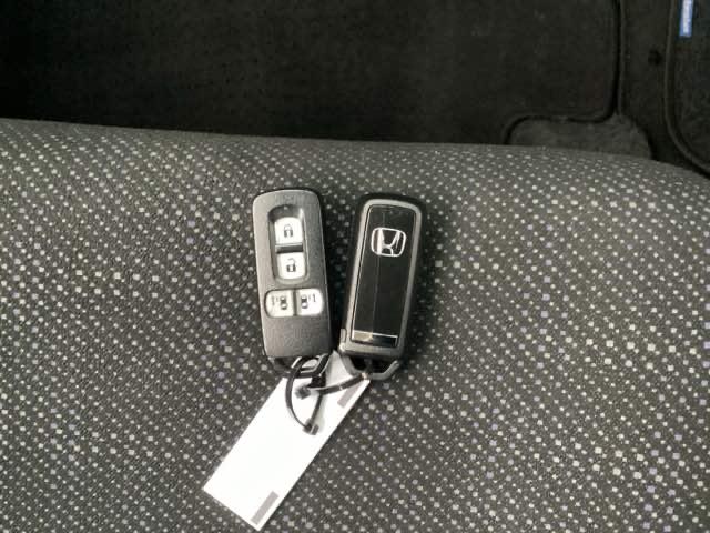 Ｎ－ＢＯＸ ＧＳＳパッケージ　フルセグナビ／ブルートゥース　　　　　　　　　　　　　　　　　　　　　　　　　　シートヒーター（前席）　安心パッケージ　ＨＩＤヘッド（21枚目）