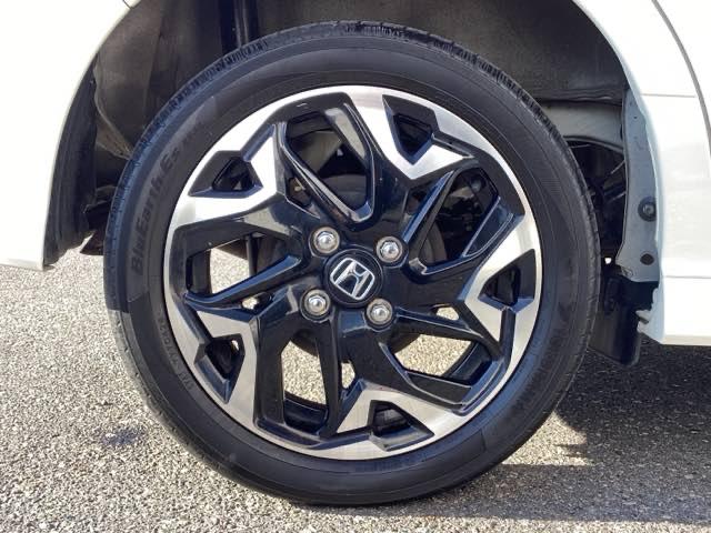 N-BOXカスタム G・Lターボホンダセンシング フルセグナビ/ブルートゥース ドライブレコーダー(前) シートヒーター(前席) パドルシフト LEDヘッドライト オーバーヘッドコンソール(31枚目)