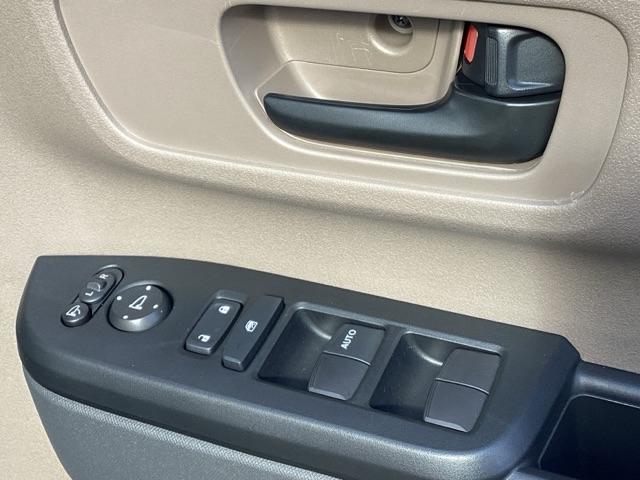 N-BOXジョイ ベースグレード フルセグナビ/ブルートゥース/ホンダコネクト 2トーンカラー ドラレコ(前後) シートヒーター(前席) 全周囲カメラ(フロント/サイド/リア) ホンダセンシング(29枚目)