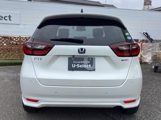 フィット e:HEVホーム 4WD フルセグナビ/ブルートゥース ドライブレコーダー(前後) 純正エンジンスターター ホンダセンシング LEDヘッドライト(6枚目)