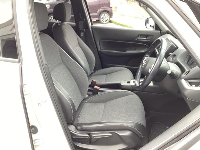 フィット e:HEVホーム 4WD フルセグナビ/ブルートゥース ドライブレコーダー(前後) 純正エンジンスターター ホンダセンシング LEDヘッドライト(11枚目)