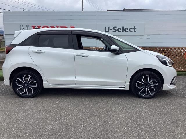 フィット e:HEVホーム 4WD フルセグナビ/ブルートゥース ドライブレコーダー(前後) 純正エンジンスターター ホンダセンシング LEDヘッドライト(42枚目)