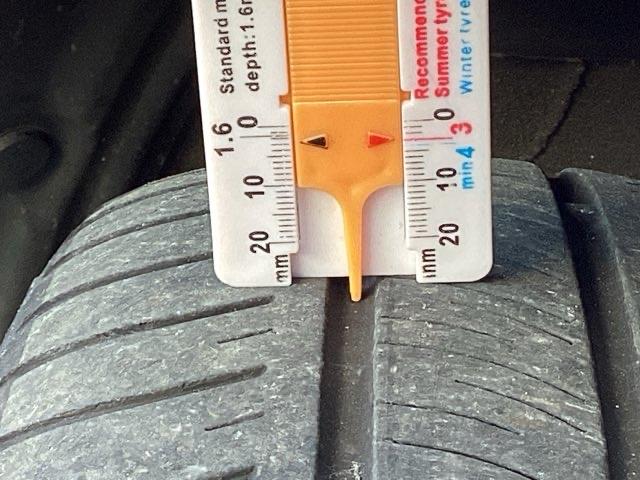 N-BOX L・ターボ フルセグナビ/ブルートゥース シートヒーター(前席) パドルシフト ホンダセンシング LEDヘッド(33枚目)