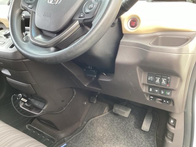 フリード G・ホンダセンシング フルセグナビ/ブルートゥース シートヒーター(前席) ホンダセンシング(16枚目)