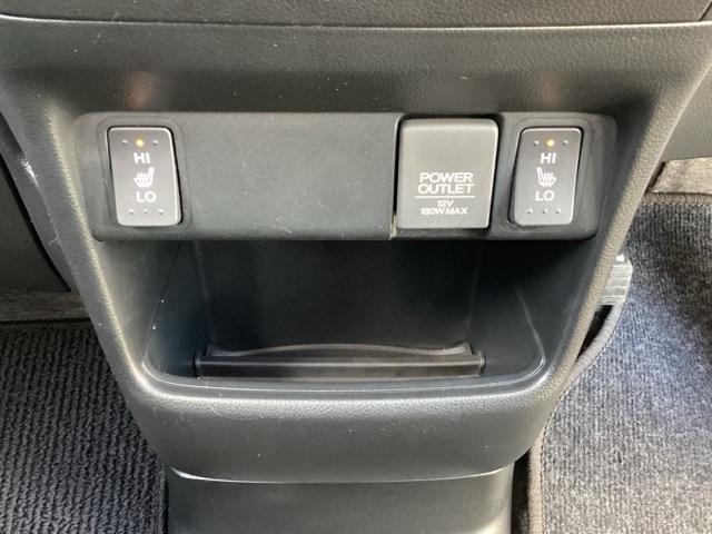 N-BOX GSSパッケージ 4WD 社外フルセグナビ シートヒーター(前席) 安心パッケージ 両側パワースライド(10枚目)