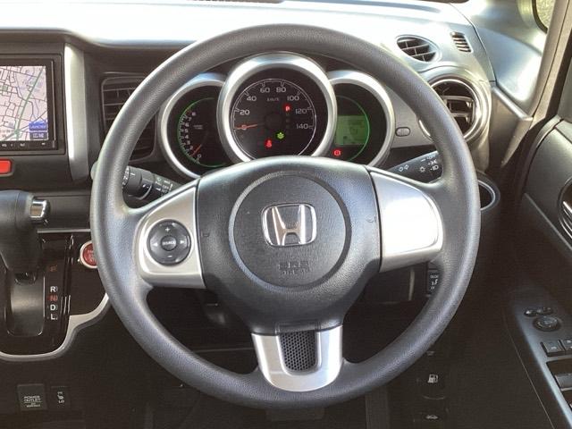 N-BOX GSSパッケージ 4WD 社外フルセグナビ シートヒーター(前席) 安心パッケージ 両側パワースライド(15枚目)