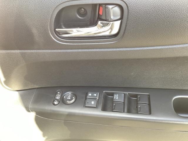 N-BOX GSSパッケージ 4WD 社外フルセグナビ シートヒーター(前席) 安心パッケージ 両側パワースライド(25枚目)