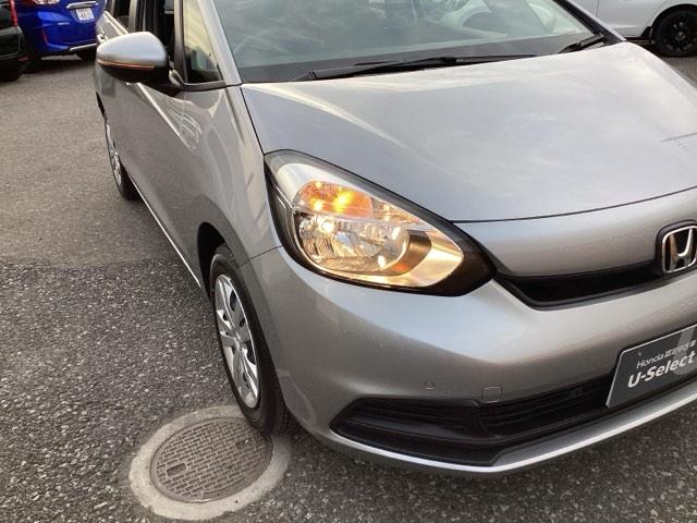 フィット ベーシック 社外ディスプレイオーディオ(リアカメラ無し) ホンダセンシング スマートキー(34枚目)