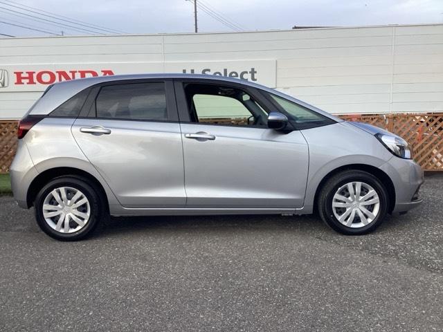 フィット ベーシック 社外ディスプレイオーディオ(リアカメラ無し) ホンダセンシング スマートキー(37枚目)