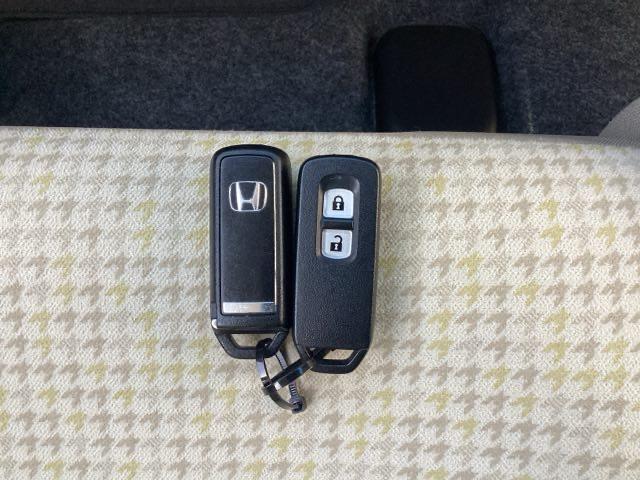 N-ONE G・Lパッケージ 4WD ワンセグナビ/ブルートゥース シートヒーター(前席) HIDヘッド(22枚目)