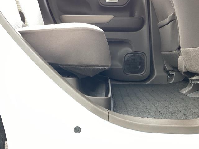 保証期間を１年又は４年間延長することができる「ホッと保証プラス」がございます。しかも距離無制限、購入時しか入れない保証延長プランです。詳細はスタッフにご確認ください。※対象外車両もあります