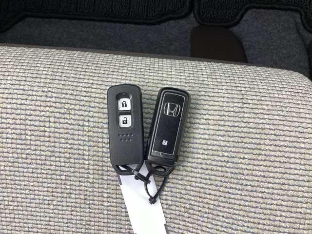 【長期防錆コーティング】大切な愛車の下回りをご契約時お得な価格でご提供します！！錆びやすいクルマの下回りを守ります！☆車種ごとに金額は異なります。詳しくは店頭スタッフまでお尋ねください♪