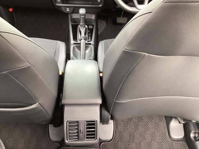 WR-V Z フルセグナビ/ブルートゥース/ホンダコネクト パドルシフト ホンダセンシング LEDヘッド(28枚目)