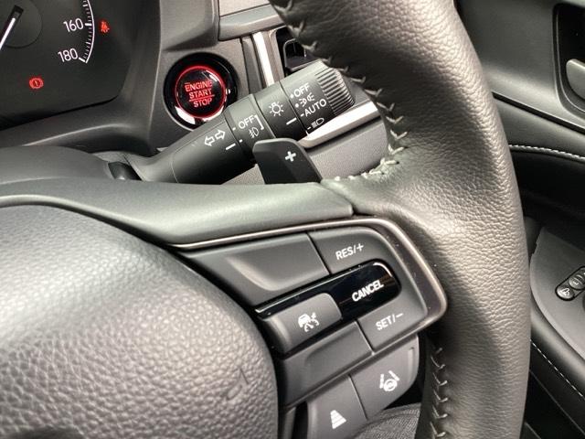 WR-V Z フルセグナビ/ブルートゥース/ホンダコネクト パドルシフト ホンダセンシング LEDヘッド(33枚目)
