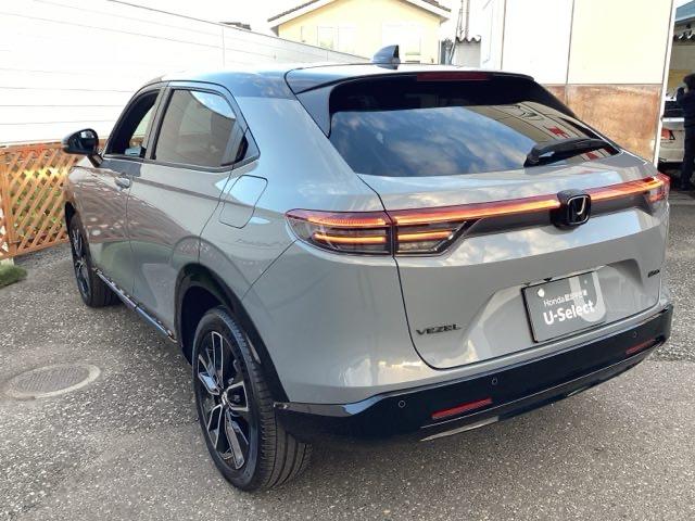 ヴェゼル e:HEVZ・PLaYパッケージ フルセグナビ/ブルートゥース/ホンダコネクト 2トーン ドラレコ(前後) シートヒーター(前席) 全周囲カメラ(フロント/サイド/リア) ホンダセンシング LEDヘッド(5枚目)