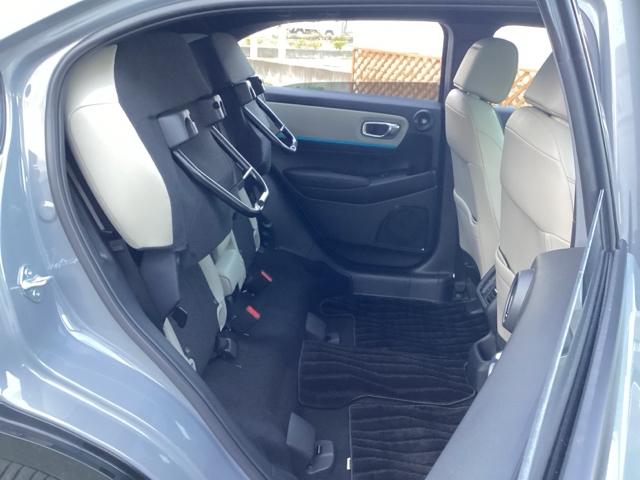 ヴェゼル e:HEVZ・PLaYパッケージ フルセグナビ/ブルートゥース/ホンダコネクト 2トーン ドラレコ(前後) シートヒーター(前席) 全周囲カメラ(フロント/サイド/リア) ホンダセンシング LEDヘッド(13枚目)