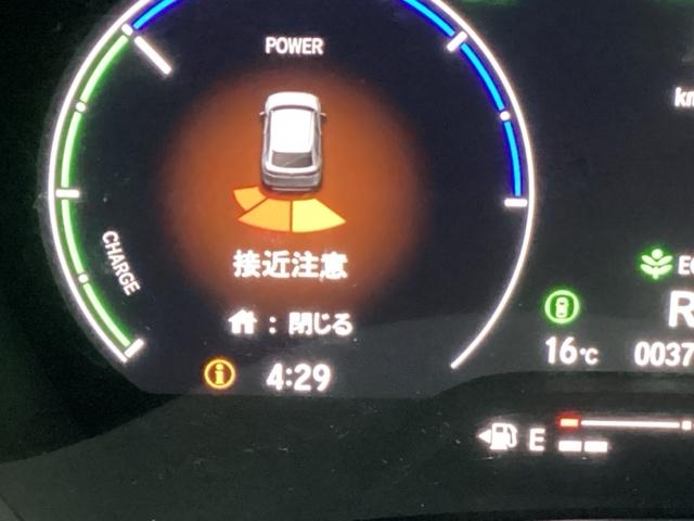 ヴェゼル e:HEVZ・PLaYパッケージ フルセグナビ/ブルートゥース/ホンダコネクト 2トーン ドラレコ(前後) シートヒーター(前席) 全周囲カメラ(フロント/サイド/リア) ホンダセンシング LEDヘッド(27枚目)