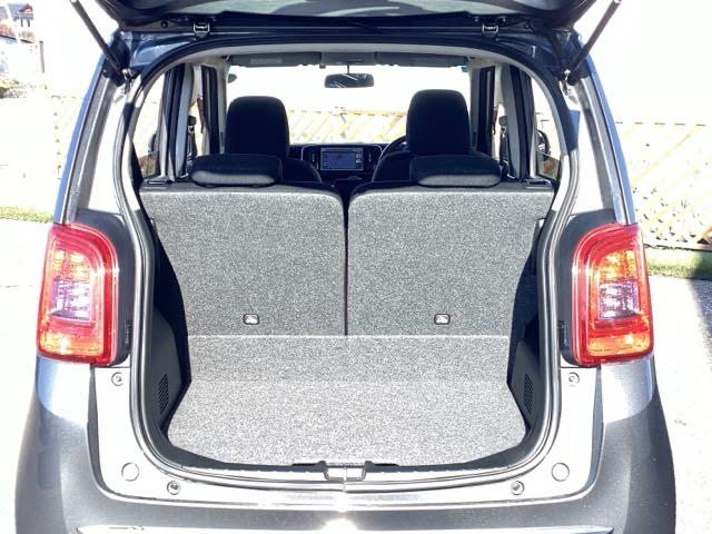 N-ONE プレミアムツアラー・Lパッケージ 4WD ナビ/リアカメラ HIDヘッドライト パドルシフト 純正AW(17枚目)