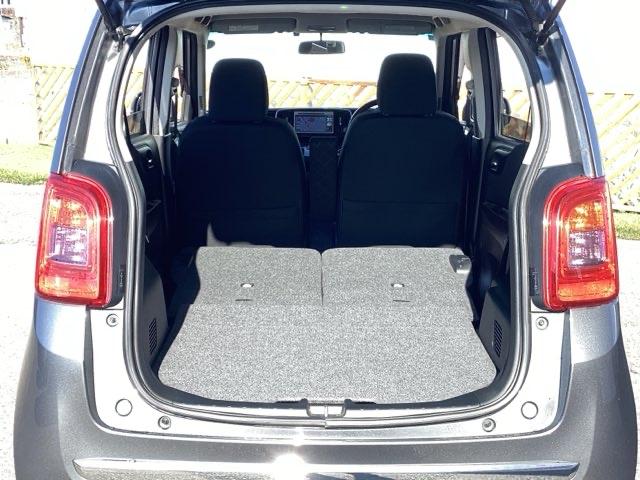 N-ONE プレミアムツアラー・Lパッケージ 4WD ナビ/リアカメラ HIDヘッドライト パドルシフト 純正AW(18枚目)