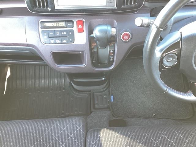 N-ONE プレミアムツアラー・Lパッケージ 4WD ナビ/リアカメラ HIDヘッドライト パドルシフト 純正AW(24枚目)