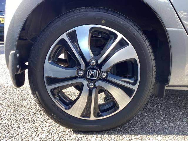 N-ONE プレミアムツアラー・Lパッケージ 4WD ナビ/リアカメラ HIDヘッドライト パドルシフト 純正AW(30枚目)