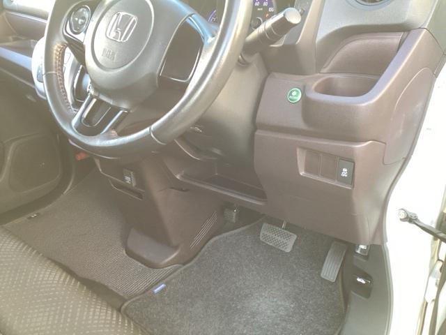 Ｎ－ＷＧＮカスタム Ｇ　ワンセグナビ／ブルートゥース　ＨＩＤヘッドライト　純正ＡＷ（16枚目）