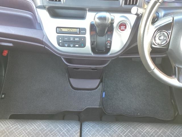 Ｎ－ＷＧＮカスタム Ｇ　ワンセグナビ／ブルートゥース　ＨＩＤヘッドライト　純正ＡＷ（24枚目）