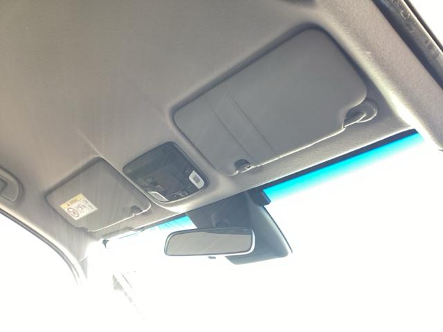 フィット ｅ：ＨＥＶホーム　フルセグナビ／ブルートゥース　　　　　　　　　　　　　　　　　　　　　　　　　　ホンダセンシング　ＬＥＤヘッド　社外ＡＷ（30枚目）