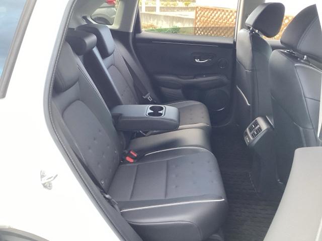 ＺＲ－Ｖ ｅ：ＨＥＶＸ　４ＷＤ　フルセグナビ／ブルートゥース／ホンダコネクト　ドライブレコーダー（前）　シートヒーター（前席）　ホンダセンシング　ＬＥＤヘッドライト（12枚目）